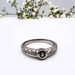 Misty Forest Mizzle Ring - 18K White Gold with Rhodium