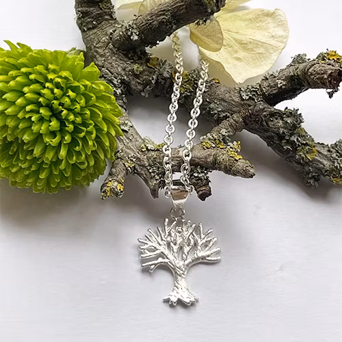 Halsband Tree Of Life - Frostat Silver