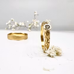 Misty Forest "Mizzle" Ring - 18K Gulguld