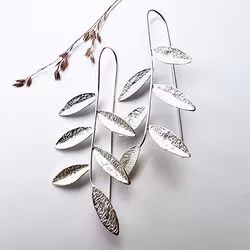 Örhängen Branche de Feuille - Silver