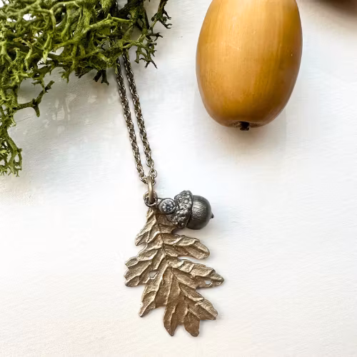 Necklace Tiny Mighty Oak - Gold/Bronze
