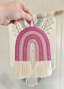 Makramé regnbue, liten