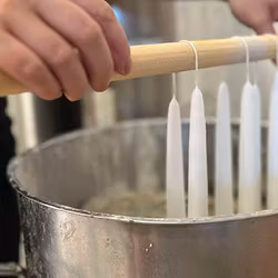 OKTOBER onsdag 15/10  Stöp dina egna ljus. Dagtid 10-14