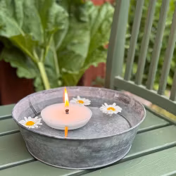 Flytljus för trädgården VIT