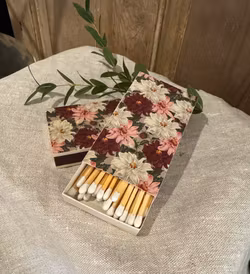Tändstickor sommar dahlior