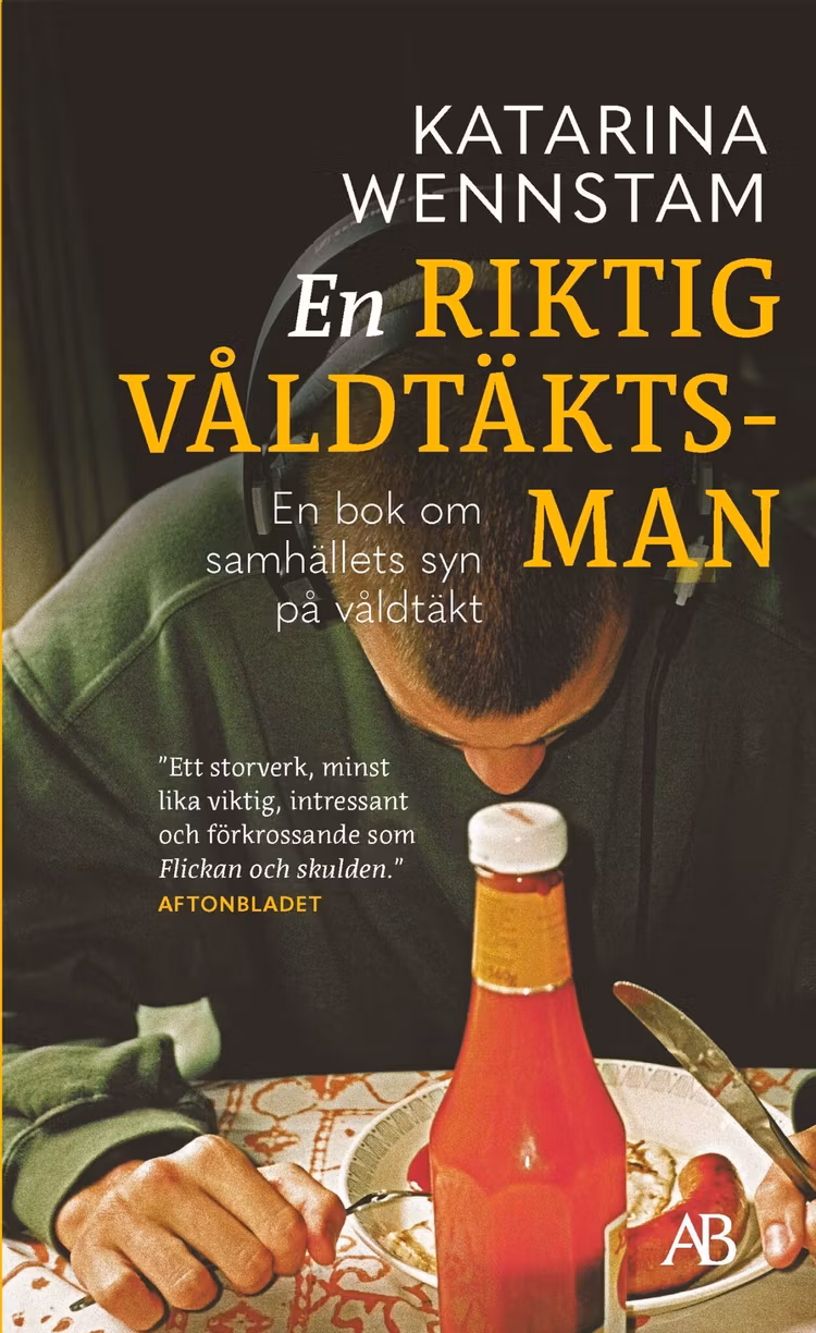 En riktig våldtäktsman - finns i Rutströms bokhandel