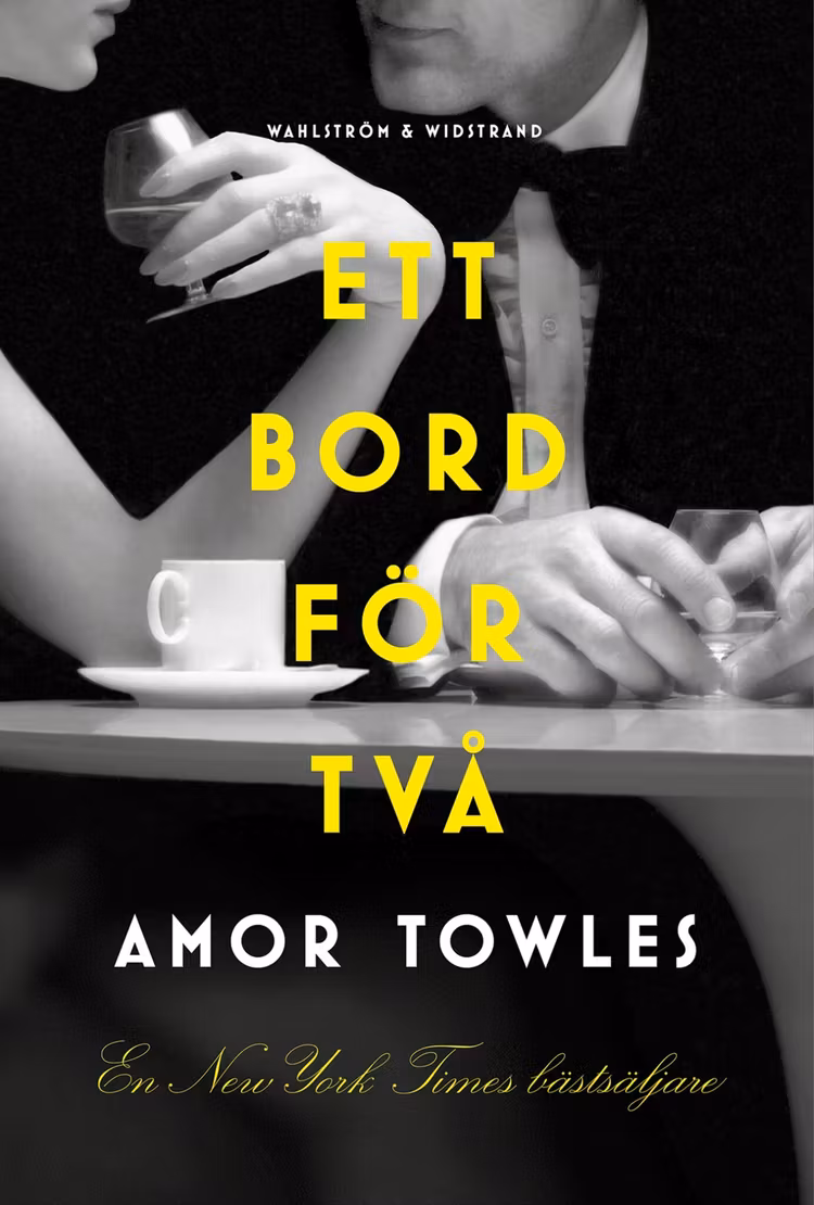 Ett bord för två - finns i Rutströms bokhandel