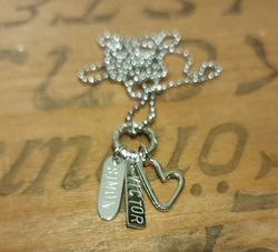 Litet namnhalsband