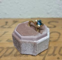 Ring Mare Auram i rödguld