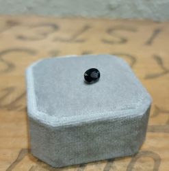 Gråblå oval spinell 7x5mm