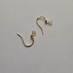 106 Örhänges krokar guld i mässing 20 par