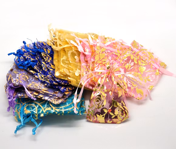 Organza presentpåsar - bilder och info kommer
