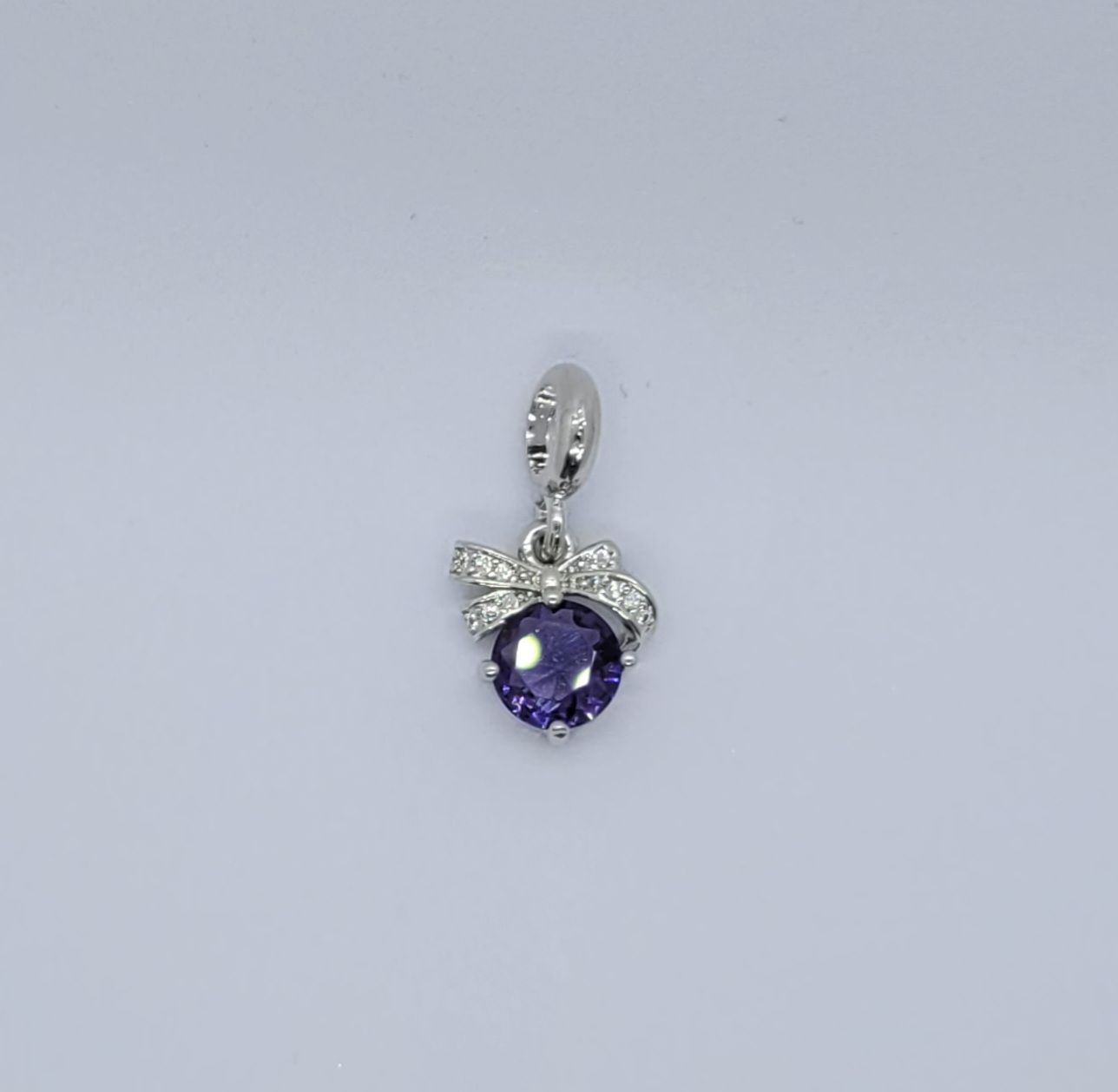 3229 Berlock rosett med lila cirkel rhinestones