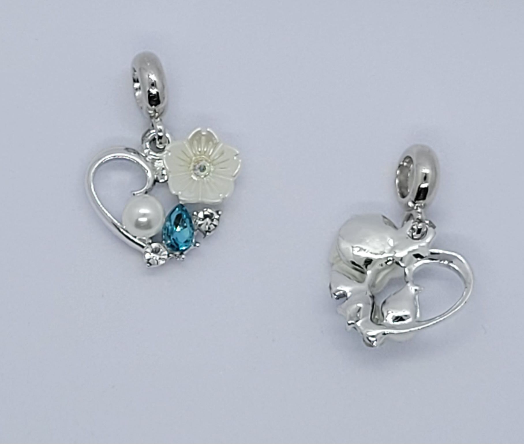3242 Berlock hjärta blomma blå rhinestone