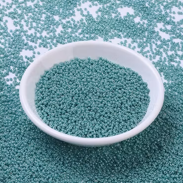 RR0435 Miyuki seed beads opaque turquoise luster 11/0, 10gram