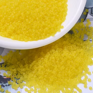 RR136F Miyuki seed beads matt transparent yellow 11/0, 10gram