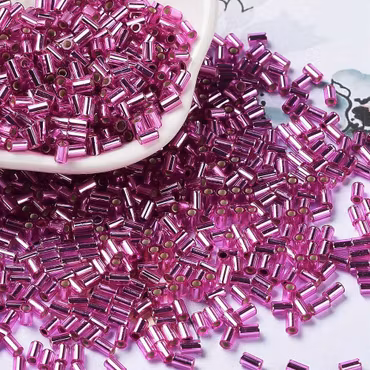 3936 Bugle/rör pärlor i glas dark orchid 3,5~3,8x2mm  200stk