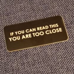 If you can read this you are too close - Klistermärke