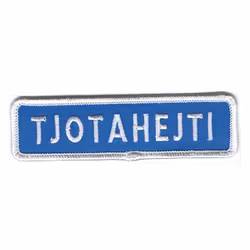 Tjotahejti vägskylt