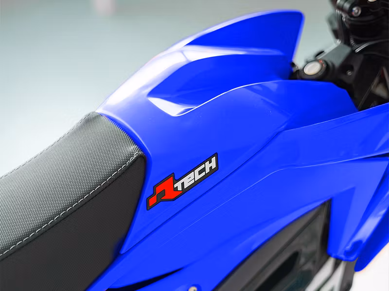 Rtech - Plastkit Revolution ink sadel - Talaria STING/R