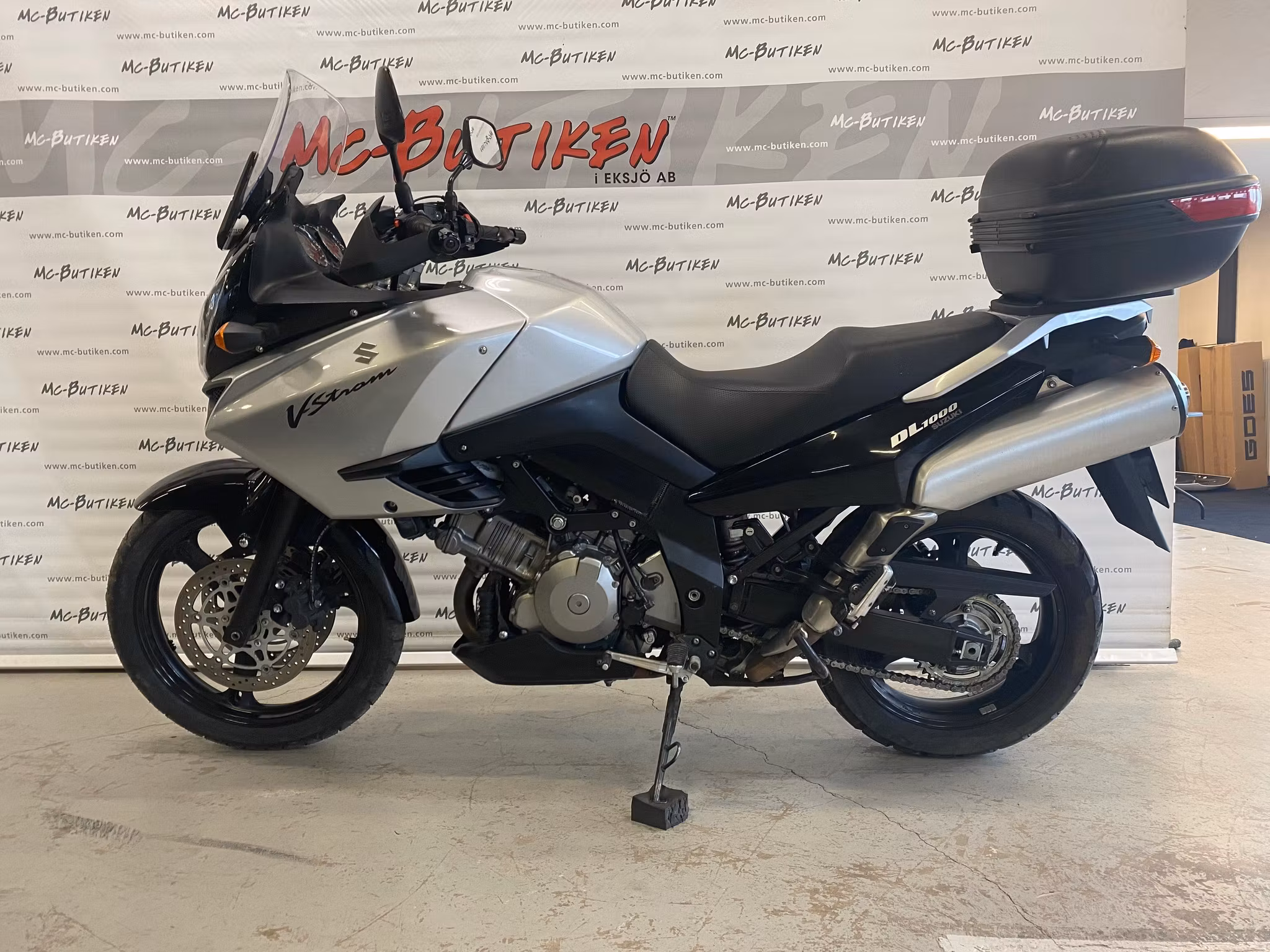 14 Suzuki Cycles DL1000 V-Strom 1.0