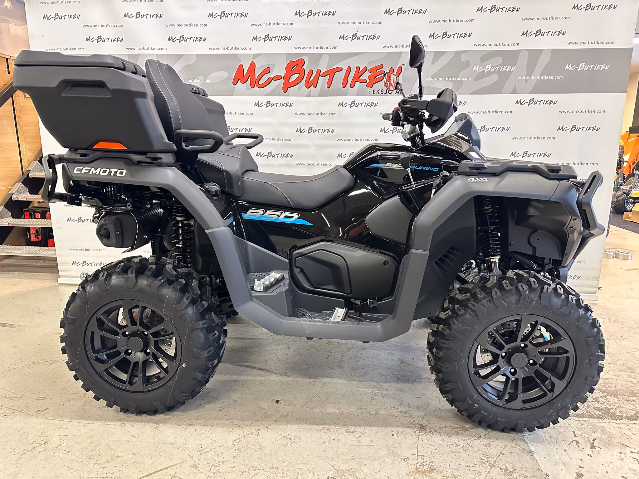 CFMOTO CFORCE 850 TOURING BLACK EDITION - NEBULA BLACK