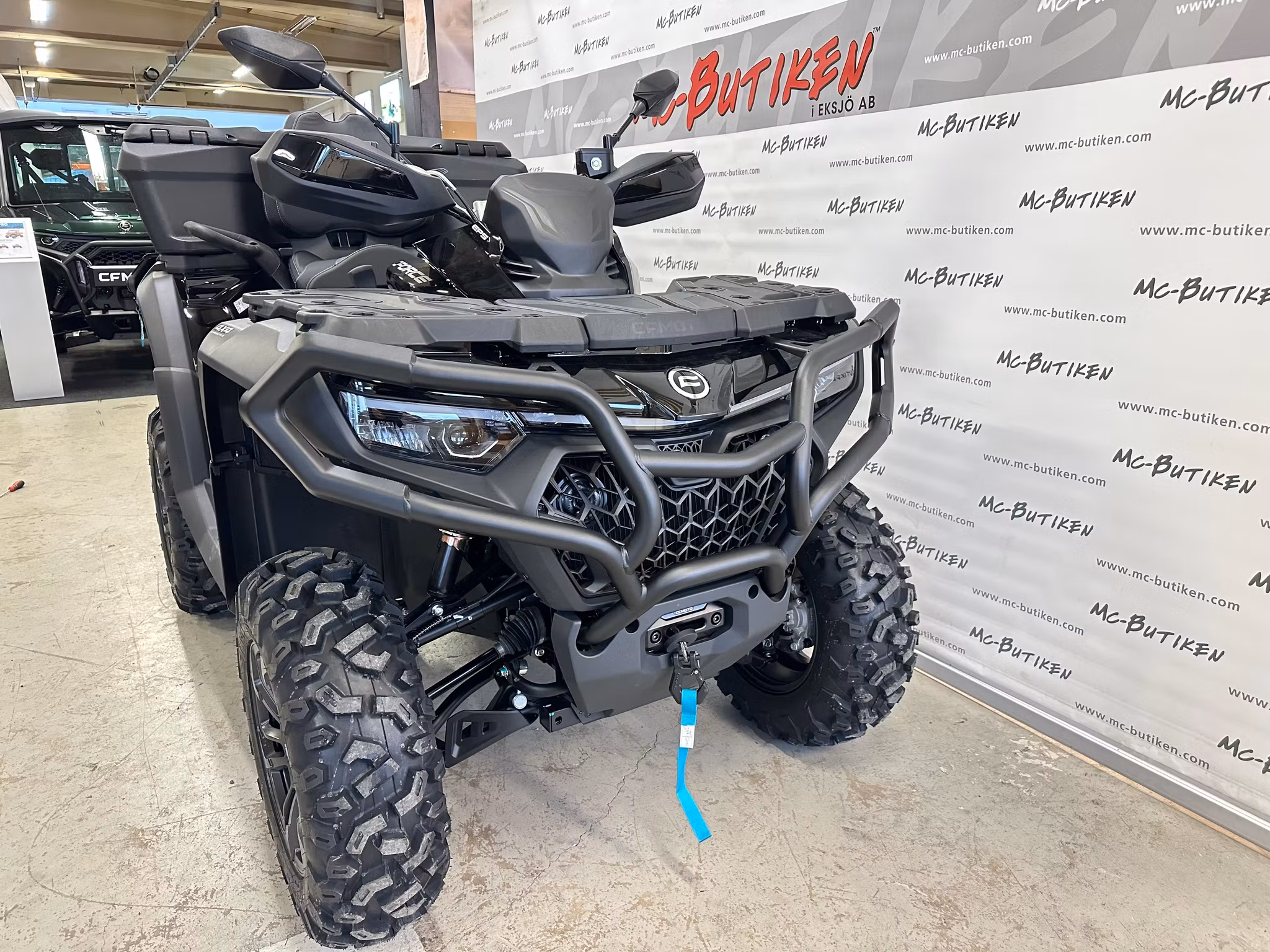 CFMOTO CFORCE 850 TOURING BLACK EDITION - NEBULA BLACK