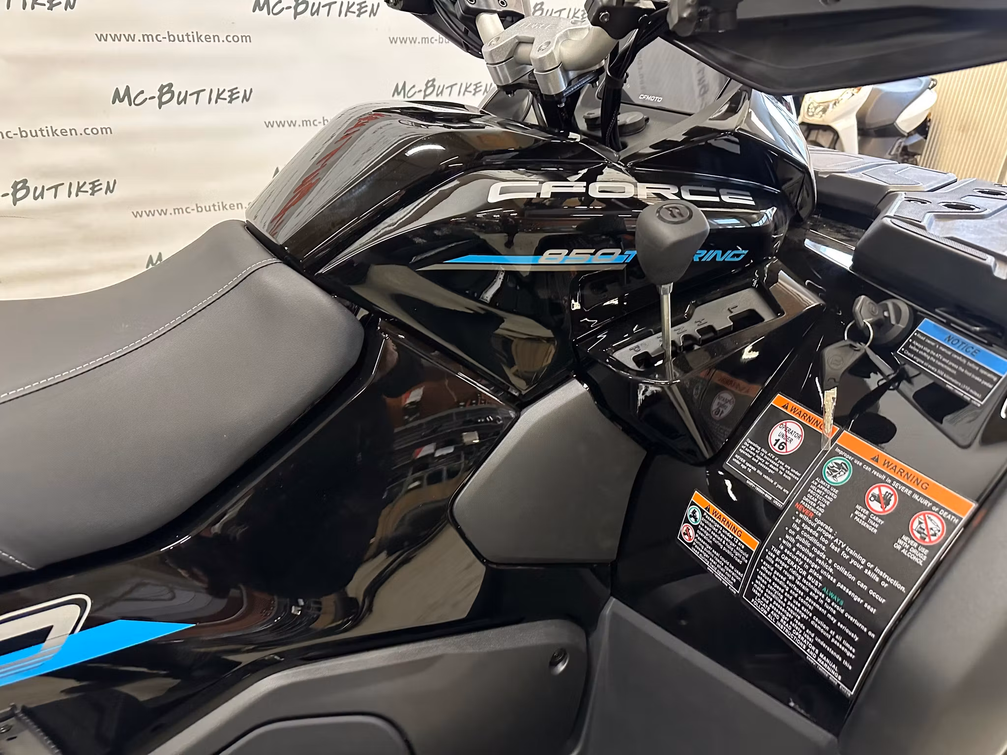 CFMOTO CFORCE 850 TOURING BLACK EDITION - NEBULA BLACK