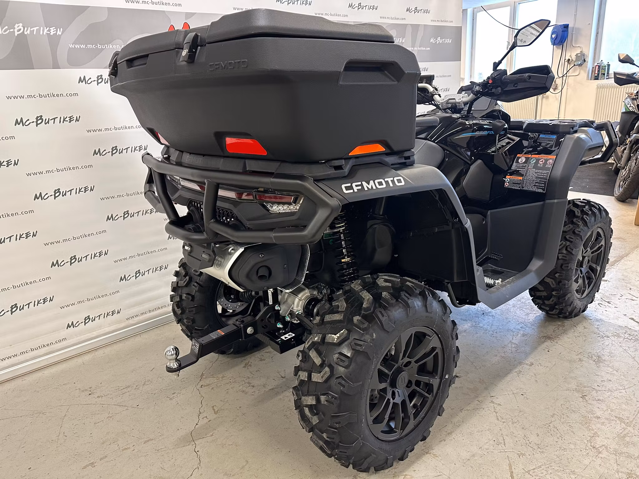 CFMOTO CFORCE 850 TOURING BLACK EDITION - NEBULA BLACK