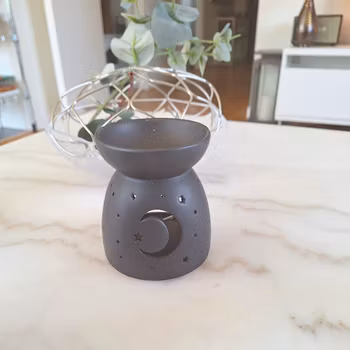 Black mystical moon vaxbrännare