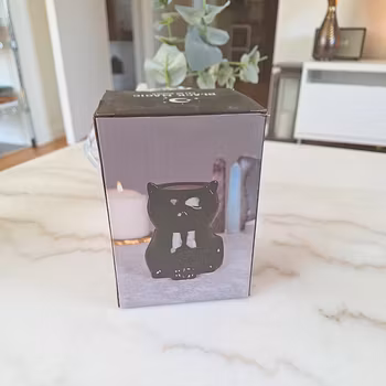 Svart katt vaxbrännare