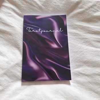 Tarotjournal Lila sammet (glansigt omslag)