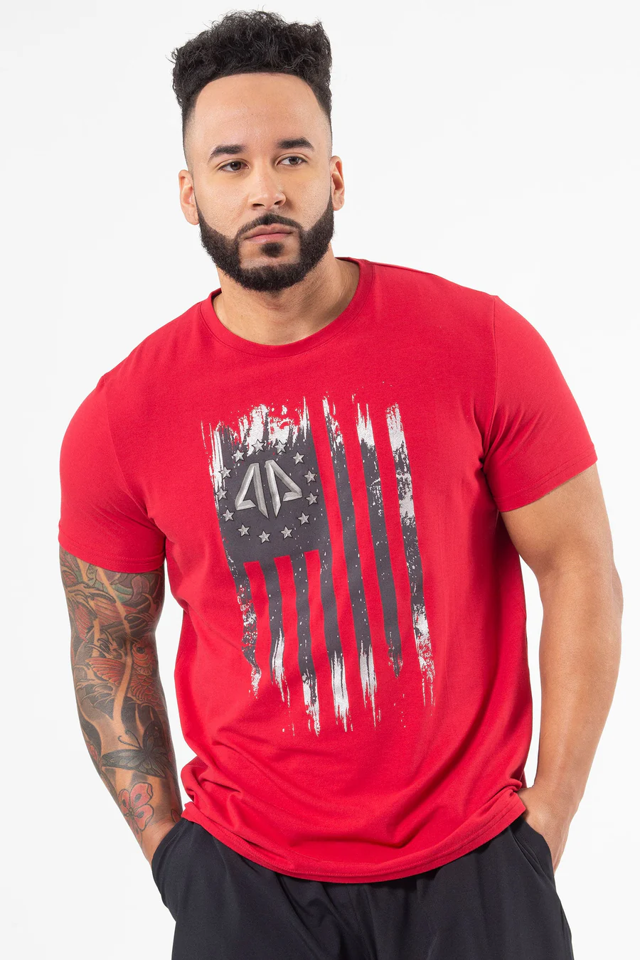 T-shirt - Triumphant