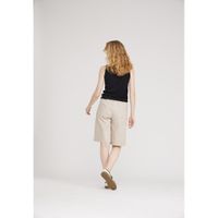 Donna loose shorts sand