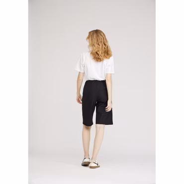 Donna loose shorts svart