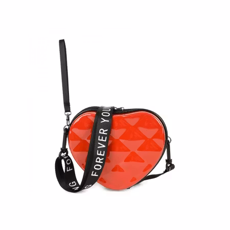 Hjärtformad axelremsväska 1