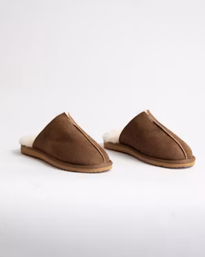 STAVANGER Lampaannahkasandaalit miehille - Nahka Ruskea/Valkoinen (EU40-EU46)