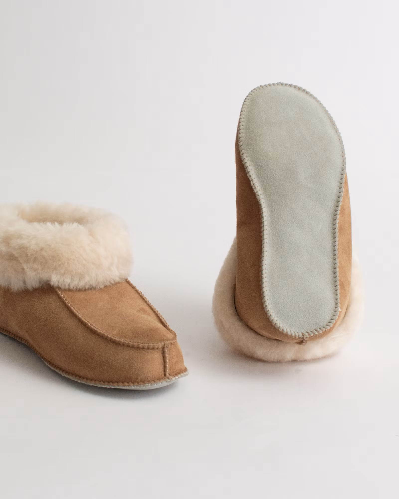 NARVIK Lampaannahkaiset Tossut - Beige (EU36-EU41)