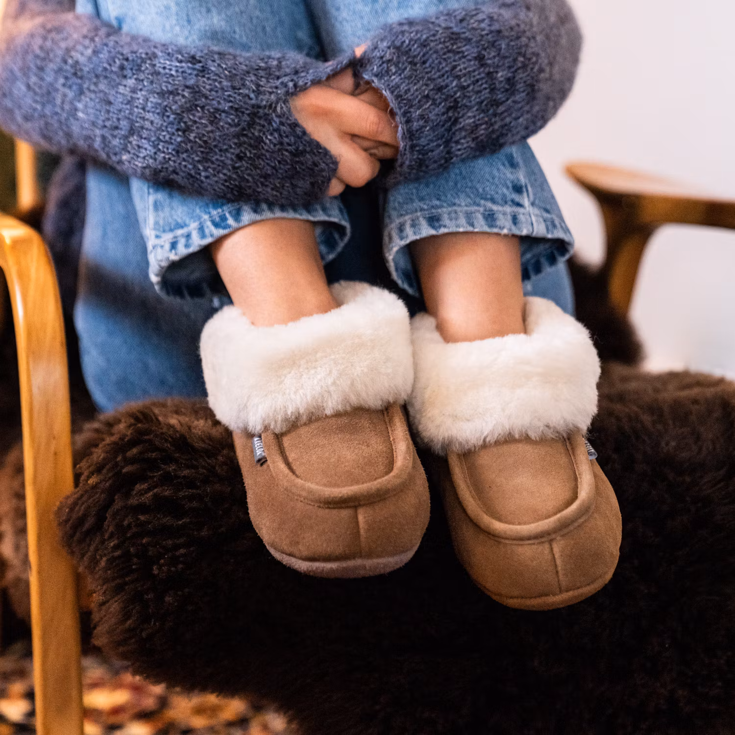 LONDON Sheepskin Slippers, Axelda - Chestnut/Crème