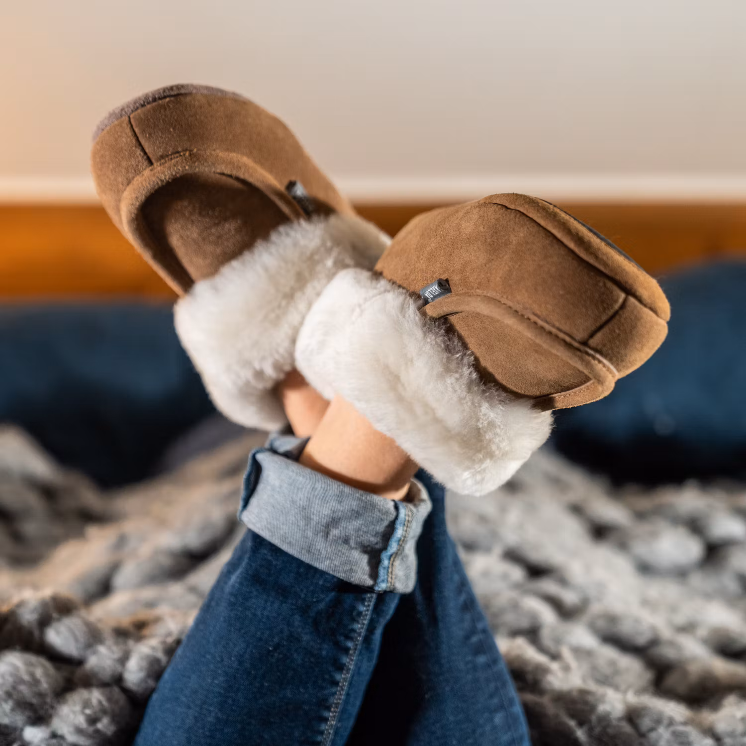 LONDON Sheepskin Slippers, Axelda - Chestnut/Crème
