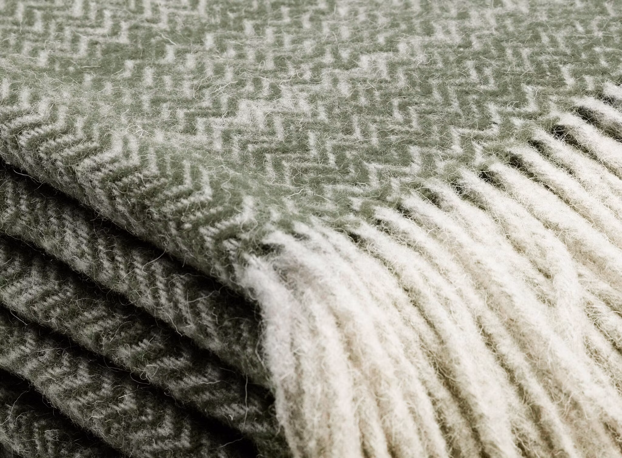 Ohut villahuopa Zick-Zack – vihreä/valkoinen