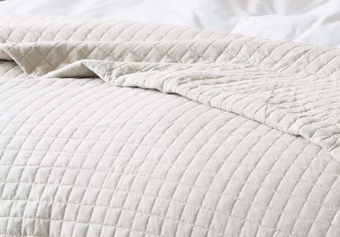 Tikattu päiväpeitto 250x250cm, Beige