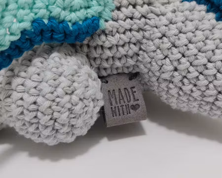 Made with love Märken • Amigurumi • virkade gosedjur • Tags • Labels