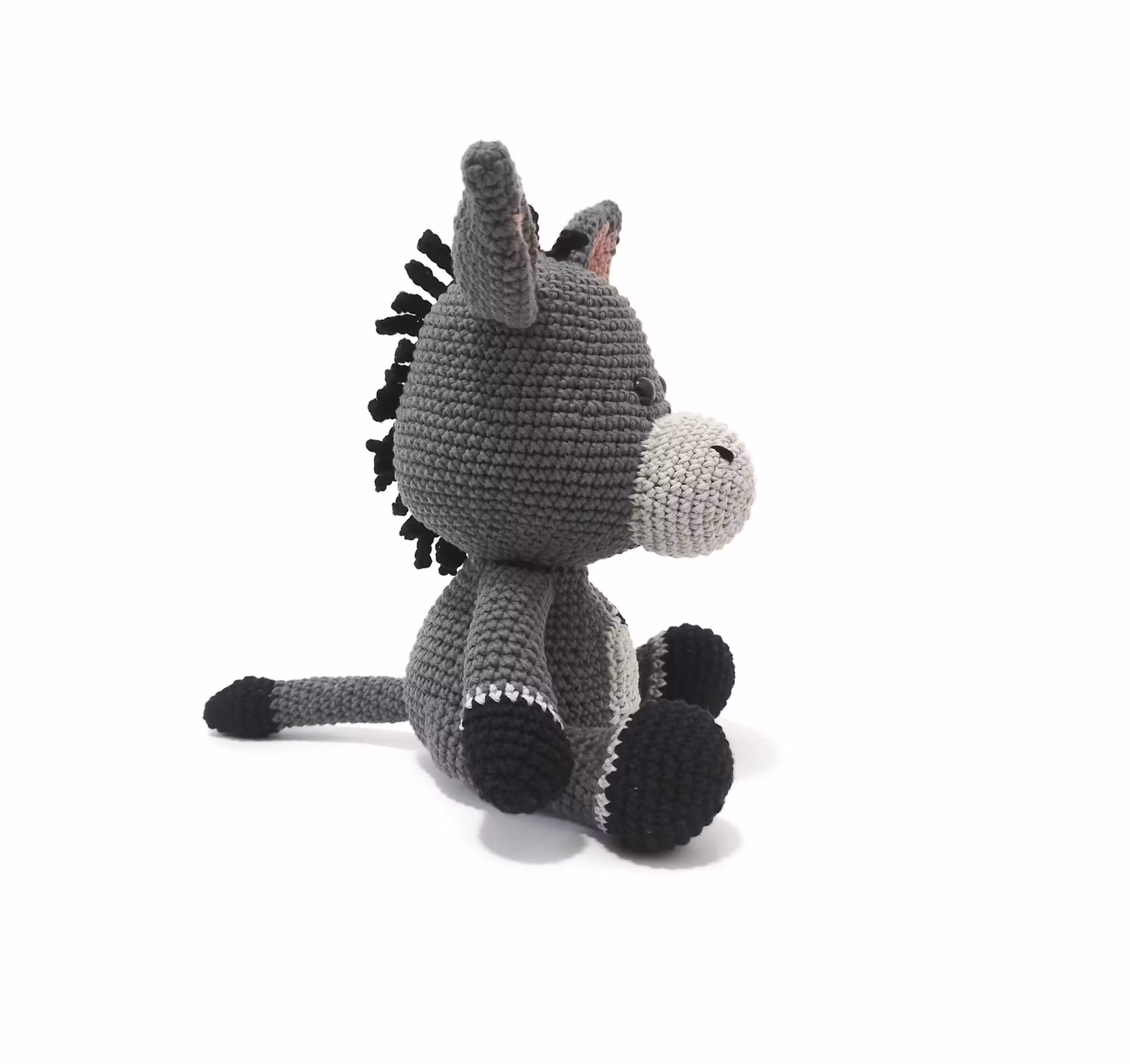 DIY kit Åsna ANCO • Virk-set gosedjur • Skapa din egen Åsna • Crochetbykim