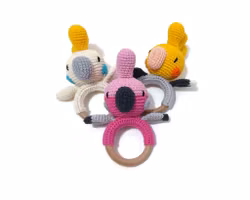 VIRKMÖNSTER Bitring Tropiska fåglar • Baby skallra • amigurumi virkbeskrivning • crochetbykim • PDF