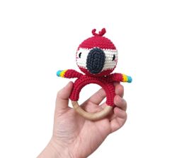 Amigurumi kit Bitring röd papegoja • Virkset gosedjur • DIY-kit • Crochetbykim