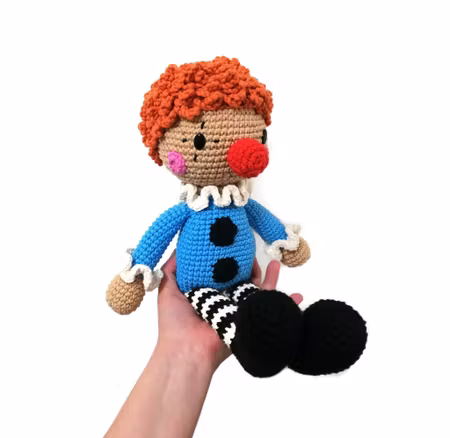 Amigurumi kit Blå Clown • Halloween • Virkset docka • DIY-kit • Crochetbykim