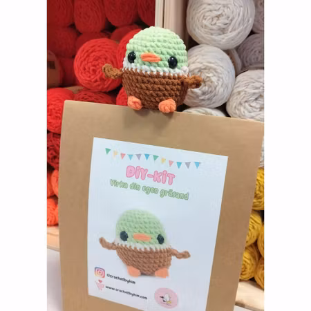 DIY Kit LULU Gräsand• Virkset gosedjur • Skapa din egen fågel • Crochetbykim