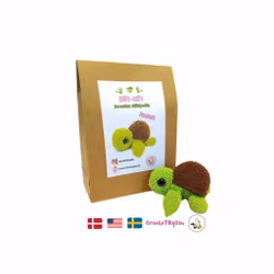 DIY kit Virka din egen Furry sköldpadda • Turtellini Junior • Virkset • Crochetbykim