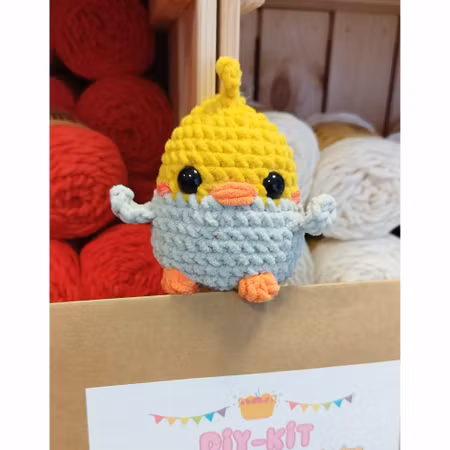 DIY Kit LULU Nymfkakadua• Virkset gosedjur • Skapa din egen fågel • Crochetbykim